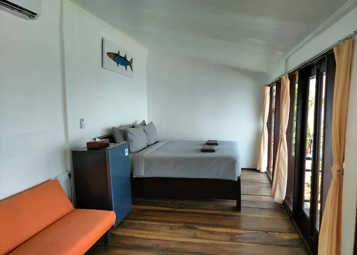 Pensión Nunggalan Octopus 1 4*